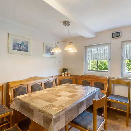 Apartment Demberg *